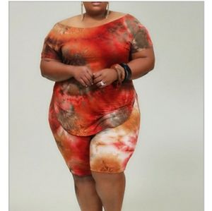 BBW ladies two piece tie dye
